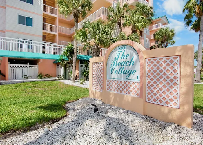 I 111 * Clearwater Beach